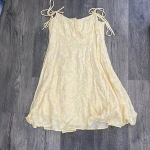 Nectar Clothing yellow sun dress